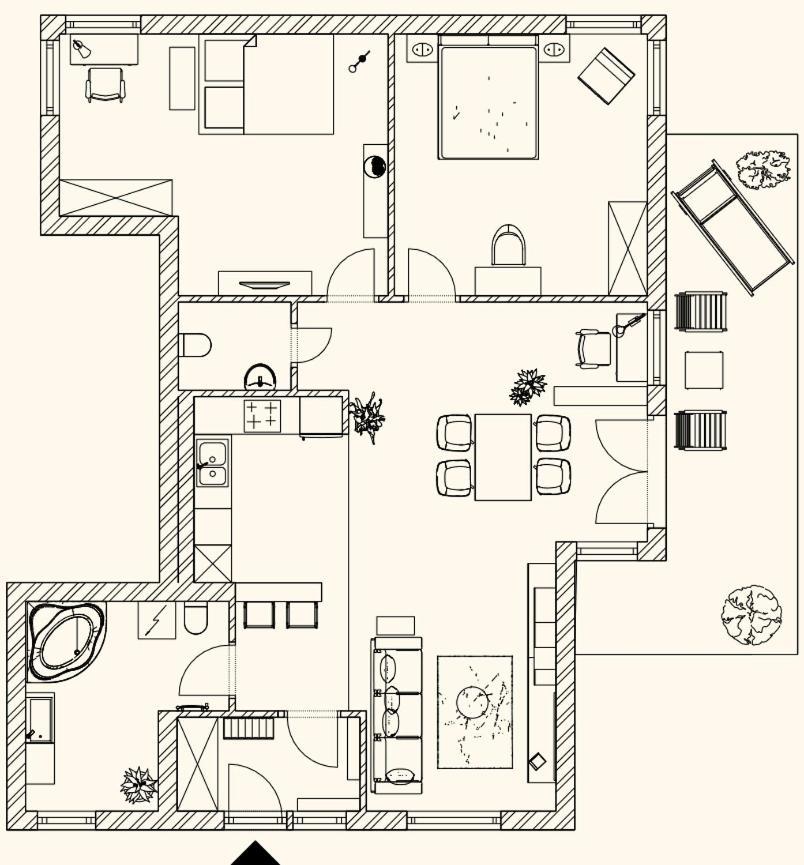 Riverside Apartman**** Мишкольц Экстерьер фото